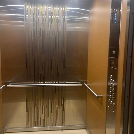 Bayfront Villa & Apartment ポートモア エクステリア 写真