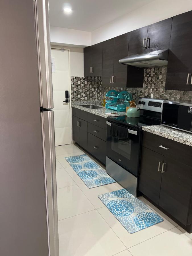 Bayfront Villa & Apartment ポートモア エクステリア 写真