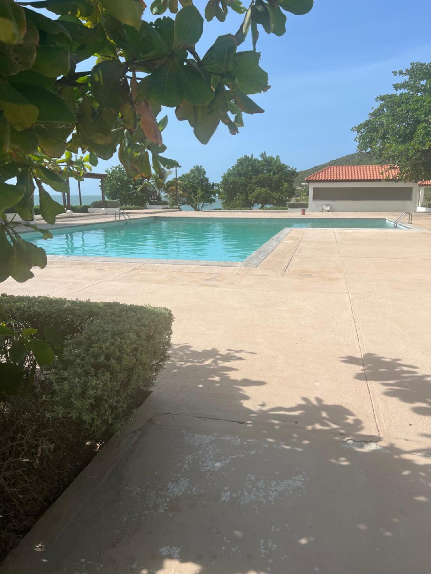 Bayfront Villa & Apartment ポートモア エクステリア 写真